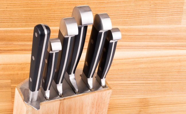 rental knife block for temporary housing in northern california
